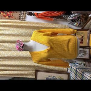 70s/80s bright yellow knit sweater